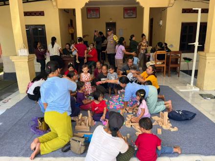 KEGIATAN POSYANDU BALITA & IBU HAMIL (POSYANDU MELATI) SERTA BINA KELUARGA BALITA (BKB) DI DESA PANJ